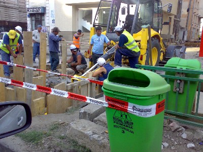 menatwork.jpg