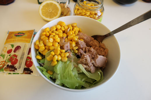 salata-ton-porumb